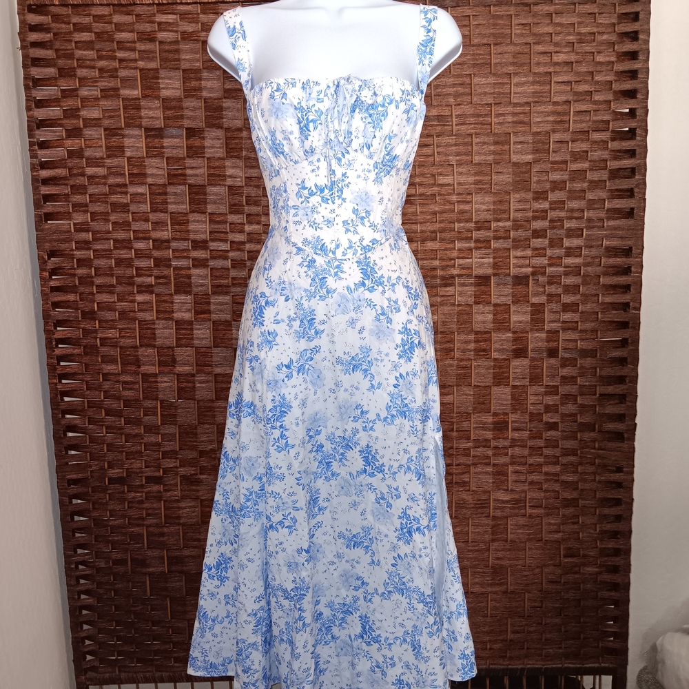 Floral Blue and White Women's Dress